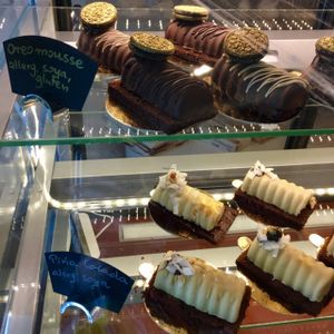 cakes at Fristelse Cafe in Oslo