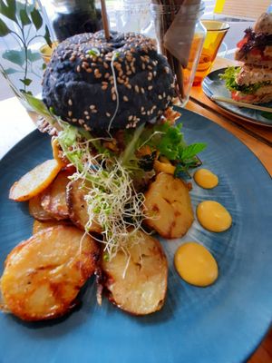 Jackfruit Burger at Particle Cafe in Avondale Heights