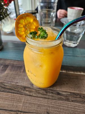  at Particle Cafe in Avondale Heights