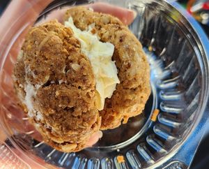 Buttercream cookie at Particle Cafe in Avondale Heights