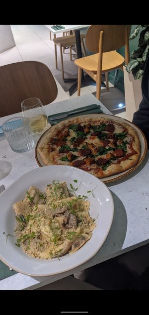 Pizza at Stem & Glory in Cambridge