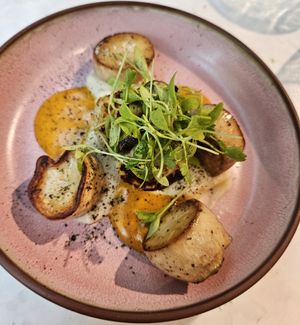 King Oyster Scallops at Stem & Glory in Cambridge