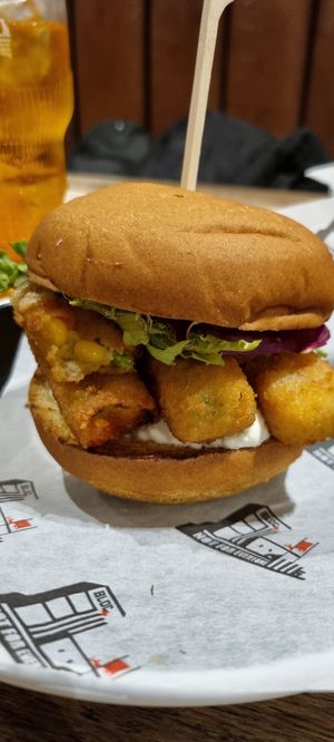 Deadmans fishfingers burger at Bloc Bar Glasgow in Glasgow