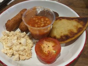 Vegan breakfast (minus mushrooms) at Bloc Bar Glasgow in Glasgow