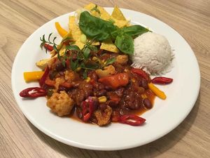 Vegan lunch in vegan canteen at Slunce in Ceske Budejovice