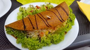 Raw food Taco at Slunce in Ceske Budejovice