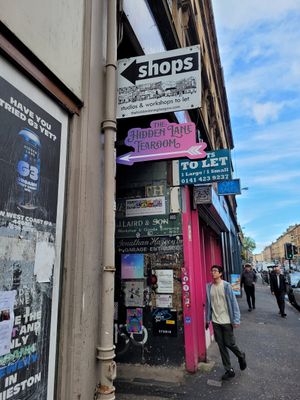 Sign from the high street at Hidden Lane Tea Room in Glasgow