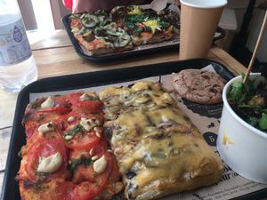 So good! at Hank Vegan Pizza in Paris