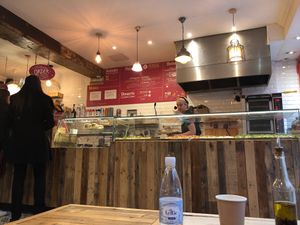 Good place to be ... at Hank Vegan Pizza in Paris