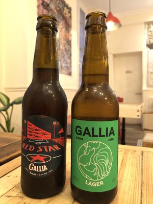 Beers  at Hank Vegan Pizza in Paris