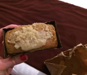 Carrot cake at Hank Vegan Pizza in Paris