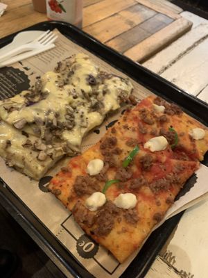 So good!  at Hank Vegan Pizza in Paris