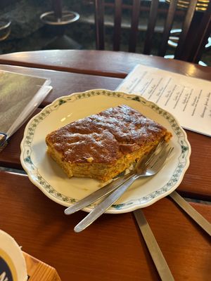 Carrot 🥕 cake   at Hokuspokus in Innsbruck