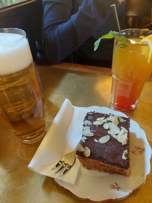 Chocolate cherry cake at Hokuspokus in Innsbruck