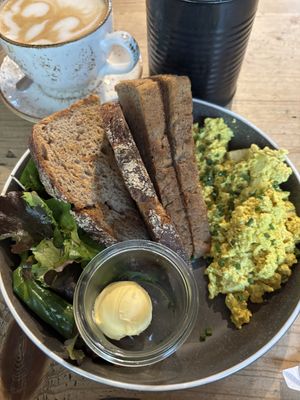 Scrambled Tofu, vegan  at Schwätzer & Söhne in Giessen