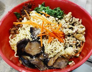 Mushroom Kolo Mee at FIREFLY 萤火虫 by Thunder Tree in Central Singapore