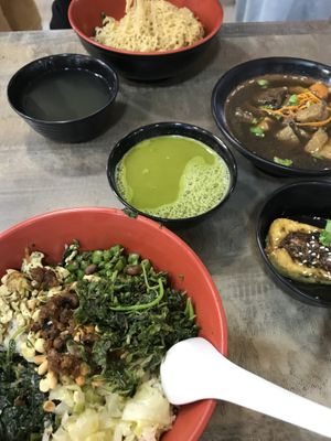 Lei Cha Rice at FIREFLY 萤火虫 by Thunder Tree in Central Singapore