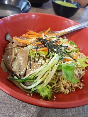 Oyster mushroom kolo mee at FIREFLY 萤火虫 by Thunder Tree in Central Singapore