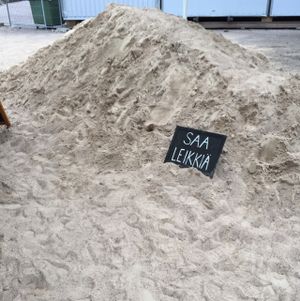 Kids are welcome! Sign says ";you are welcome to play"; :) at Jänö in Helsinki