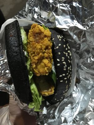 Sweet baby burger  at Hood - Konyushennaya in St Petersburg