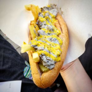 The "Russian" hotdog at Hood - Konyushennaya in St Petersburg