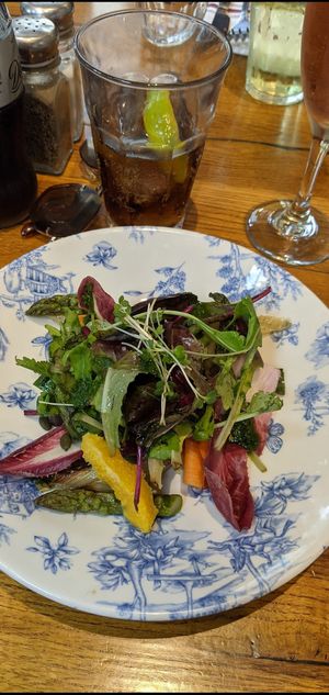 Salad at The Perch in Oxford