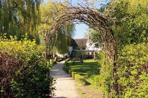 Garden at The Perch in Oxford