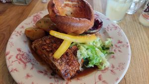 Sunday roast, squash wellington at The Perch in Oxford