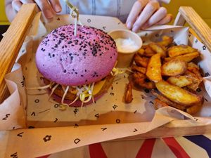  at Flower Burger in Monza