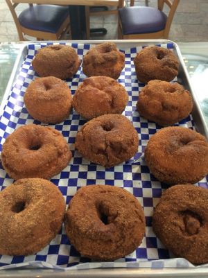 Vegan cinnamon sugar fry cakes at Hettie's Delites in Rochester