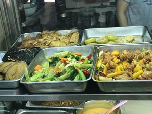 Food at Healthy Vegetarian 健康素食 - Whampoa in Central Singapore