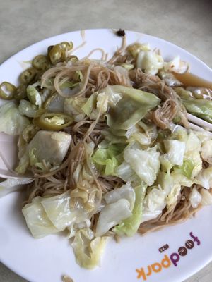 Bee hoon special order with cabbage only  at Su Shi Yuan 素食园 - Tampines in East Singapore