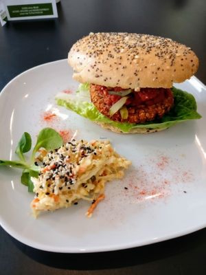 Tutgut burger at Tutgut Kueche in Mannheim