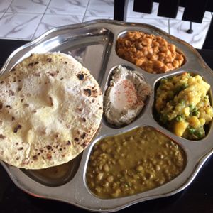 vegetarian thali at Cafe Namaste in Jaco