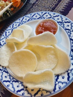 Vegan "Shrimp" Chips at Bangkok Cafe in Trondheim
