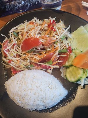 Vegan Som Tam at Bangkok Cafe in Trondheim
