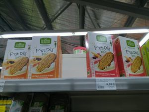 Gâteaux petit déjeuner vegan at Diet Discount in Le Gosier