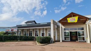 Exterior of restaurant at Miss PeppeR in Luetzen