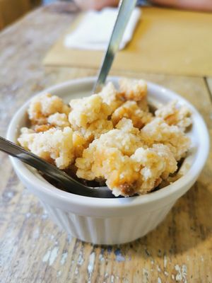 Vegan crumble at In Pasta in Lucca