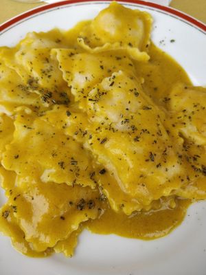 Mmmm at In Pasta in Lucca