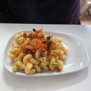 Mac’n’cheese with coconut bacon at Blanche Bakery in Cardiff