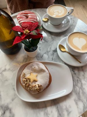 Blanche at Christmas ❤️ at Blanche Bakery in Cardiff