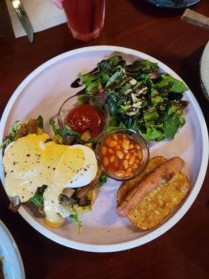  at Slunch Factory - 슬런치 팩토리 in Seoul