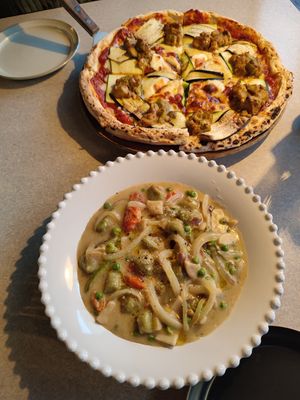  at Slunch Factory - 슬런치 팩토리 in Seoul