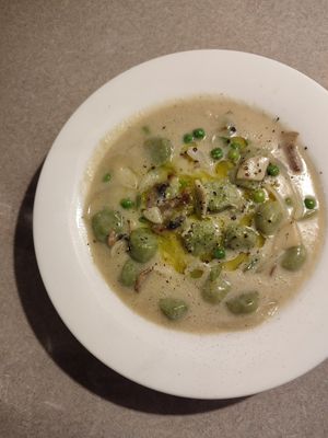  at Slunch Factory - 슬런치 팩토리 in Seoul