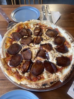 Pepperoni pizza  at Slunch Factory - 슬런치 팩토리 in Seoul