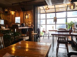  at Slunch Factory - 슬런치 팩토리 in Seoul