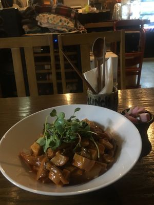 Vegan noodles💚 at Slunch Factory - 슬런치 팩토리 in Seoul