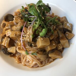Mushroom rice noodle at Slunch Factory - 슬런치 팩토리 in Seoul