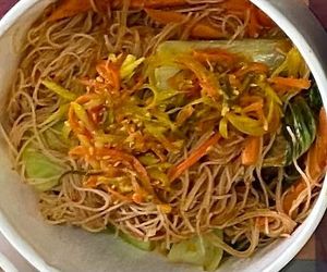 Tom yum vermicelli at Real Food 真食 - South Beach in Central Singapore